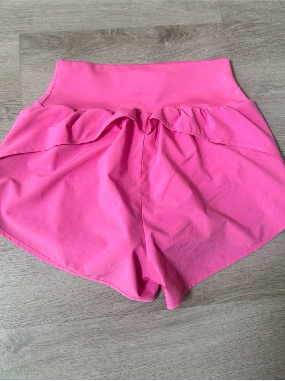 ALO Yoga Gold Medal Paradise Pink Athletic Mini Shorts XS - Picture 4 of 7